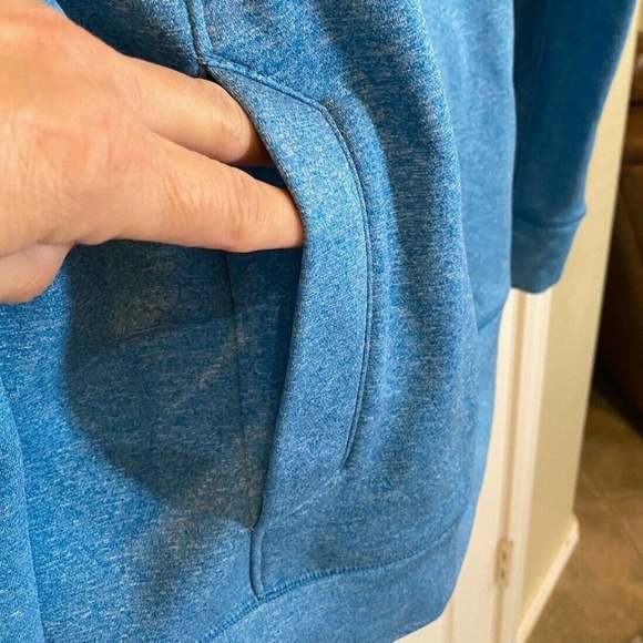 Men's Oakley Hoodie - Size S - Picture 4 of 6